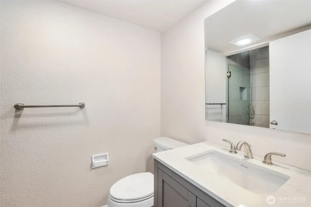 2940 Kennewick Place NE Renton WA 98056