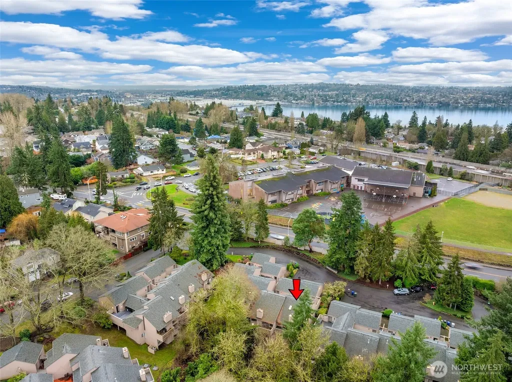 2940 Kennewick Place NE Renton WA 98056