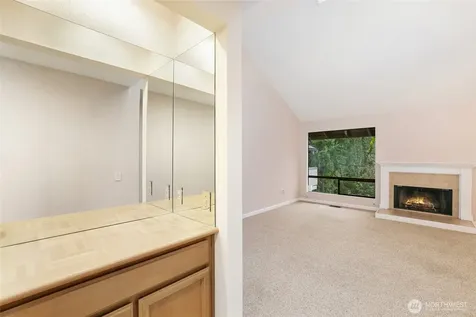 2940 Kennewick Place NE Renton WA 98056