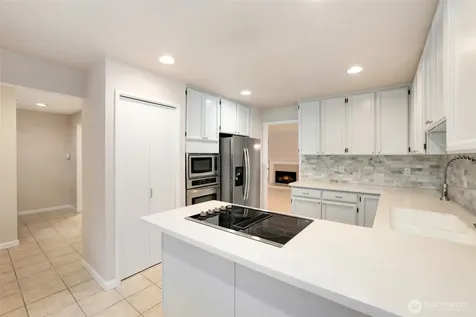 2940 Kennewick Place NE Renton WA 98056