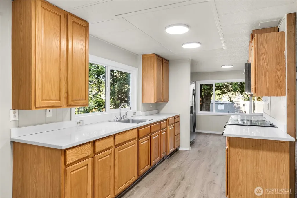 733 Tipsoo Loop S Rainier WA 98576