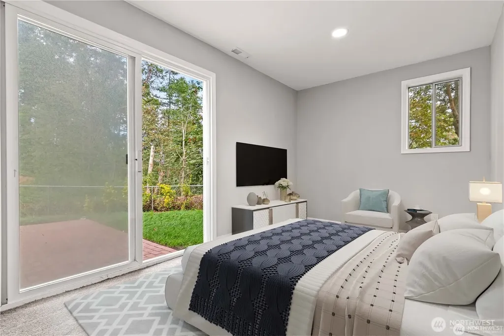 842 S 143rd Place Burien WA 98168