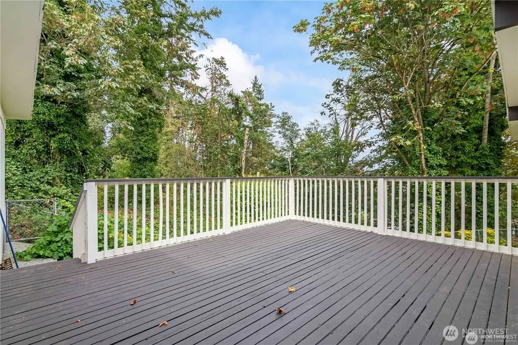 842 S 143rd Place Burien WA 98168