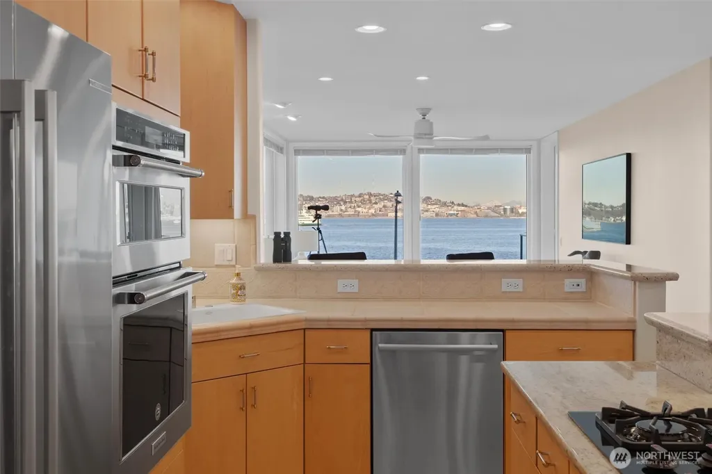 1005 Harbor Avenue SW Seattle WA 98116