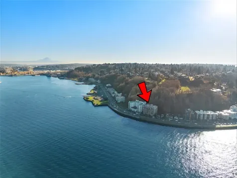 1005 Harbor Avenue SW Seattle WA 98116