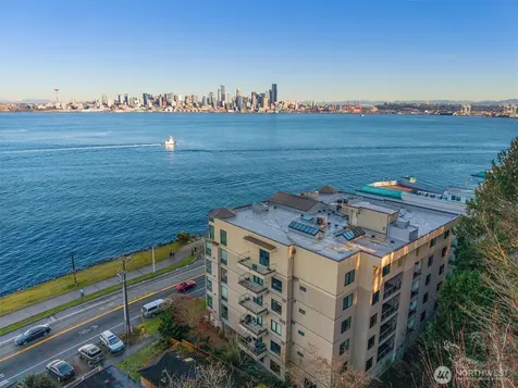 1005 Harbor Avenue SW Seattle WA 98116