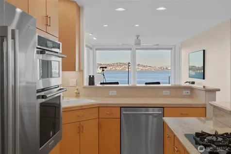 1005 Harbor Avenue SW Seattle WA 98116
