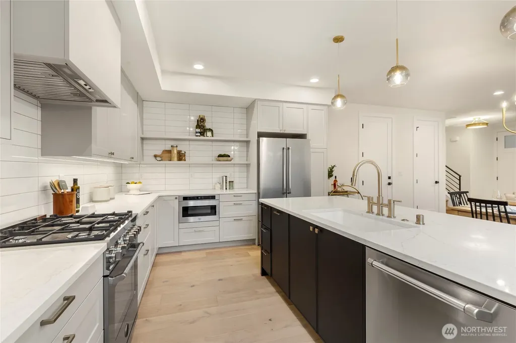 11607 NE 112th Street Kirkland WA 98033