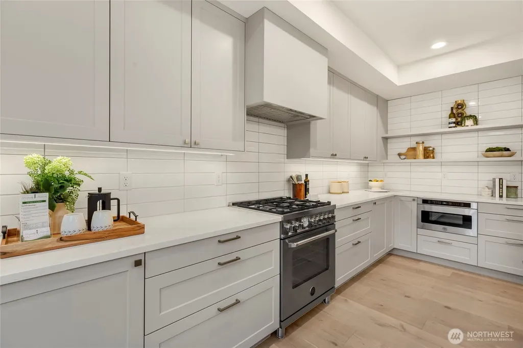 11607 NE 112th Street Kirkland WA 98033