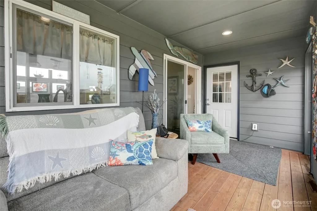 1436 Sand Pebble Avenue SW Ocean Shores WA 98569