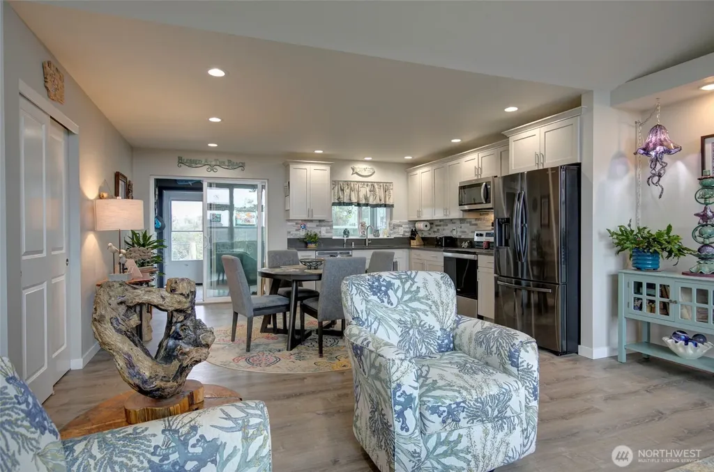 1436 Sand Pebble Avenue SW Ocean Shores WA 98569
