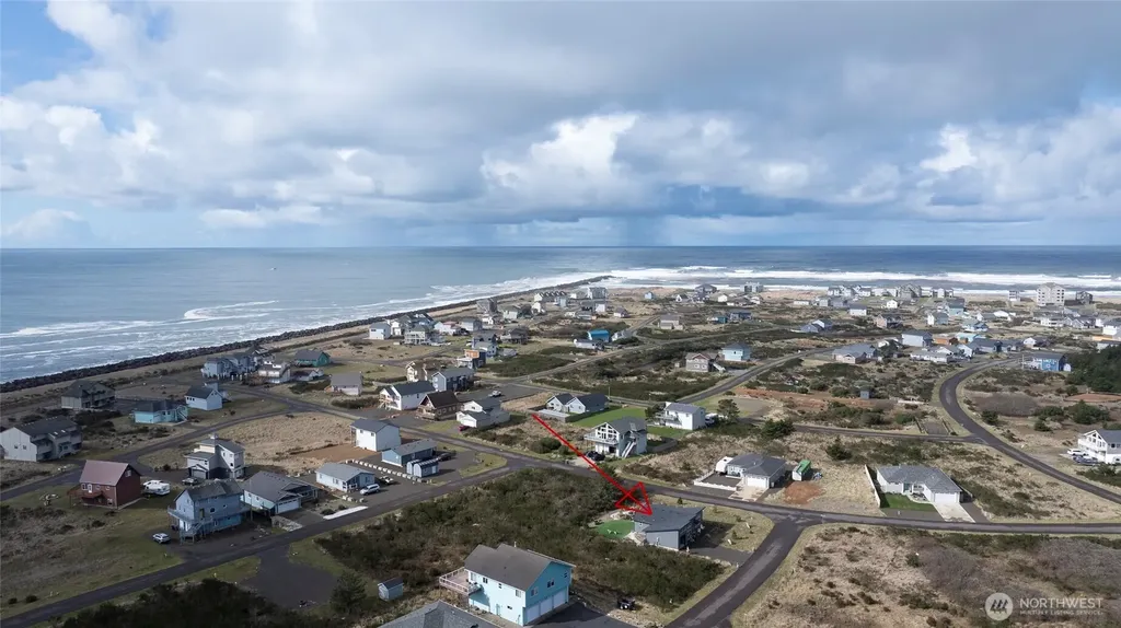 1436 Sand Pebble Avenue SW Ocean Shores WA 98569