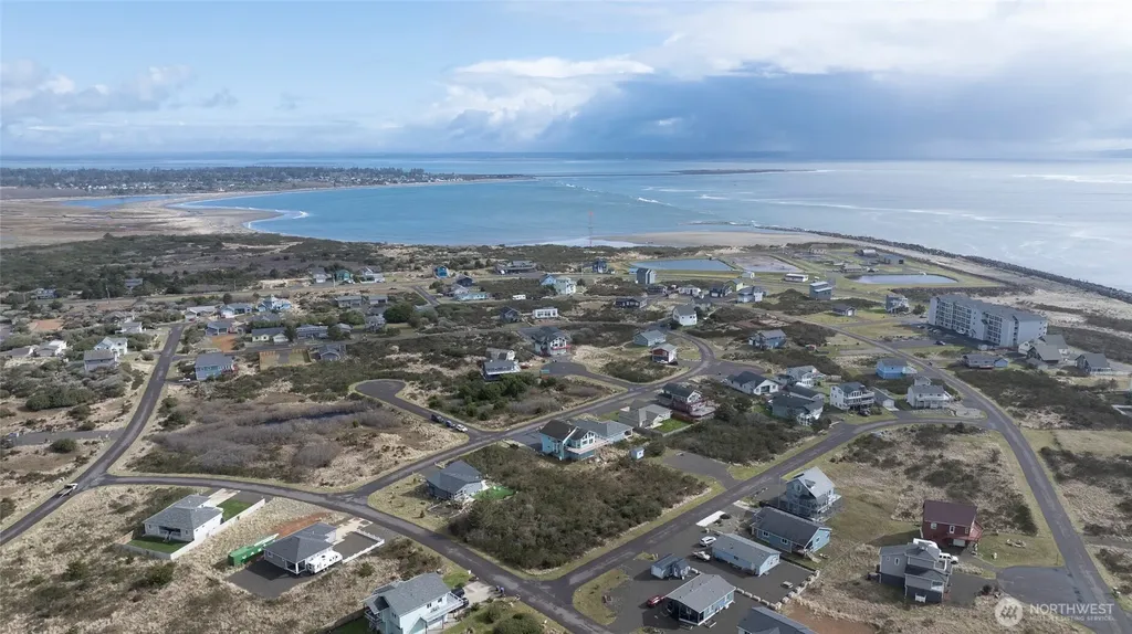 1436 Sand Pebble Avenue SW Ocean Shores WA 98569
