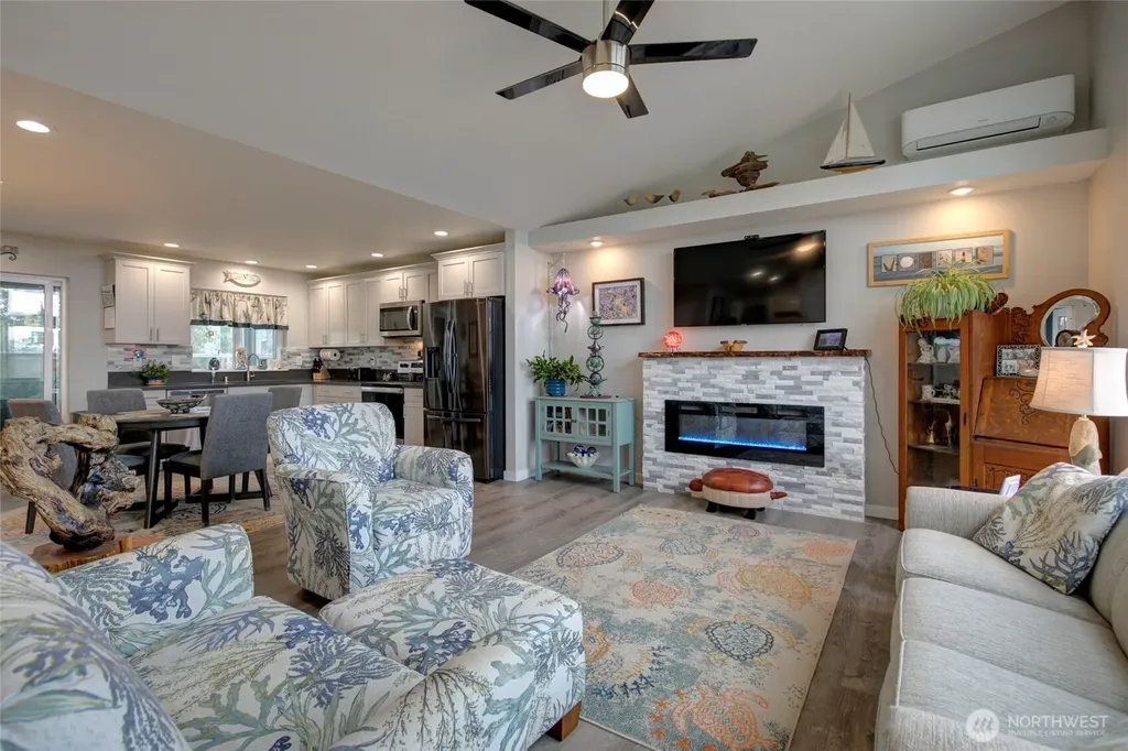 1436 Sand Pebble Avenue SW Ocean Shores WA 98569
