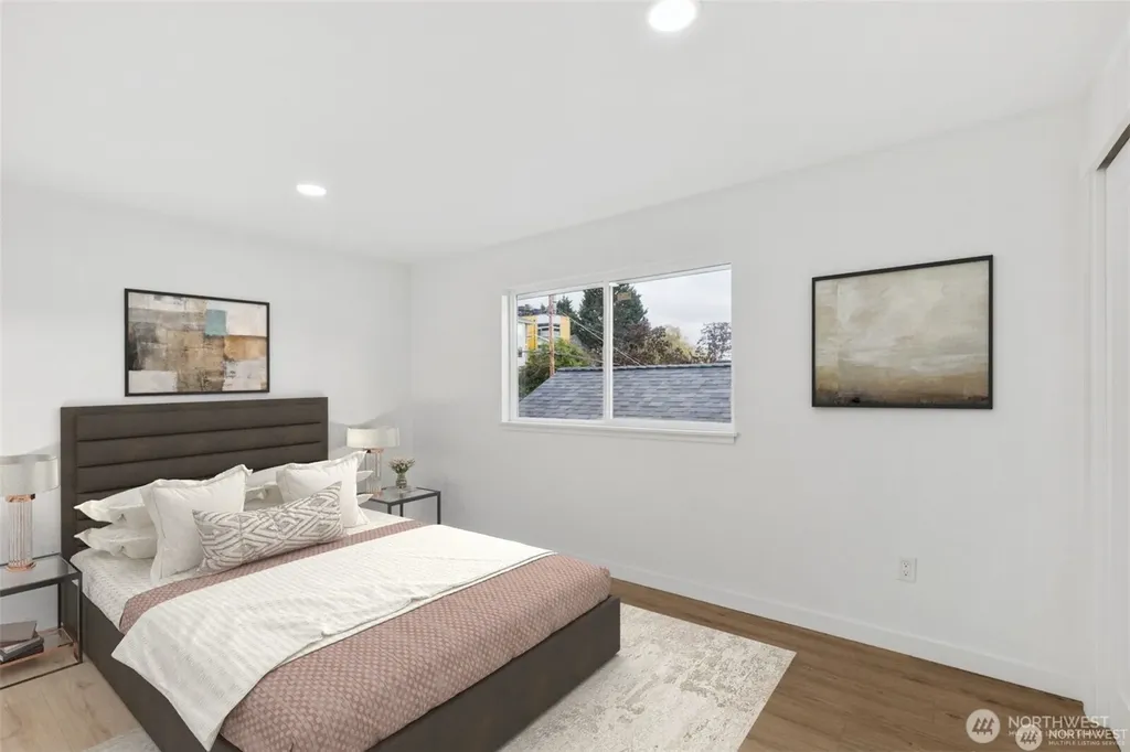 4002 Courtland Place S Seattle WA 98118