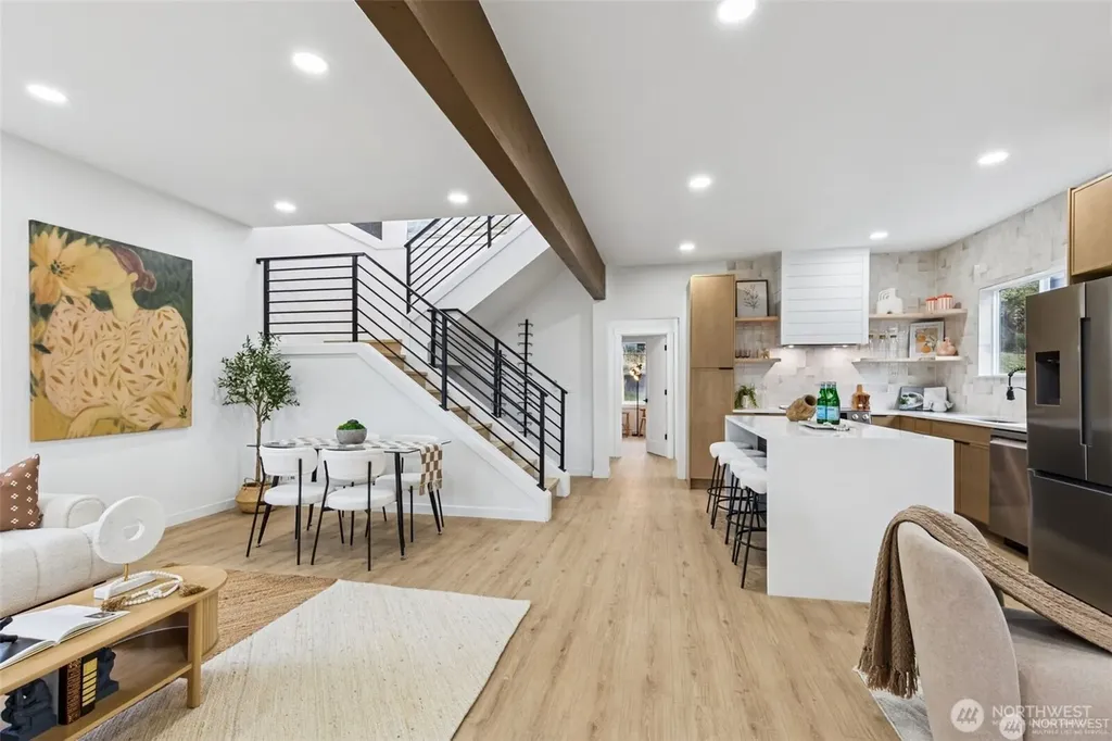 4002 Courtland Place S Seattle WA 98118
