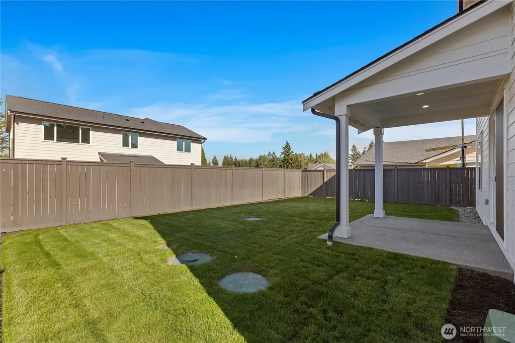 7156 90th Street Ct E Puyallup WA 98371