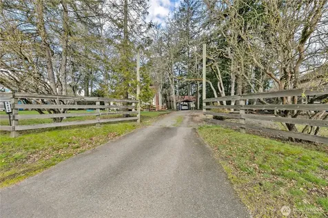 8409 Washington Boulevard SW Lakewood WA 98498