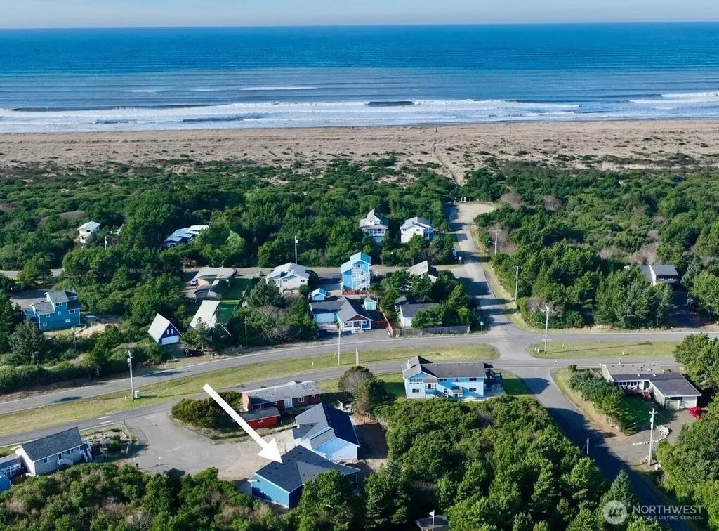 718 Reporter Court Ocean Shores WA 98569