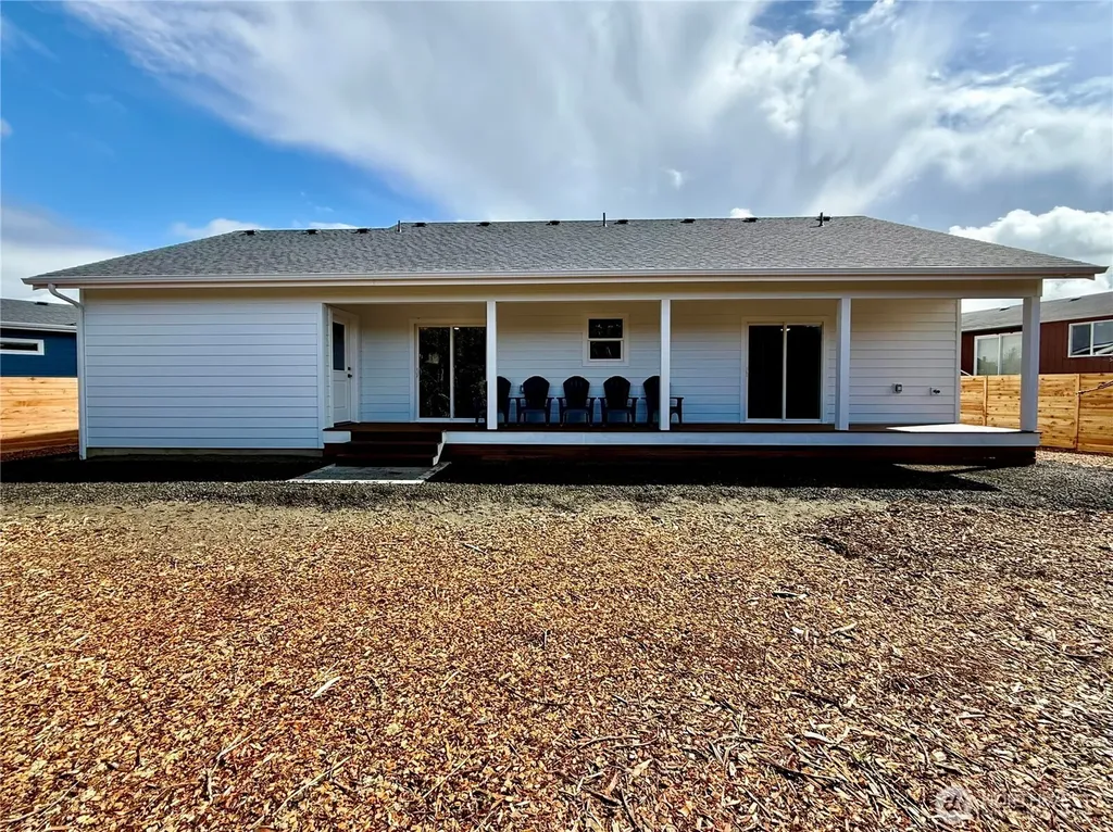 716 Reporter Court Ocean Shores WA 98569