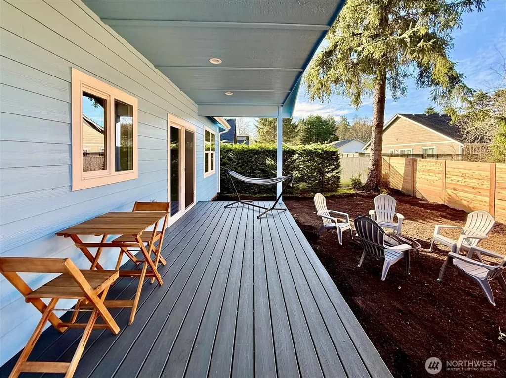 259 Olympic View Avenue NE Ocean Shores WA 98569