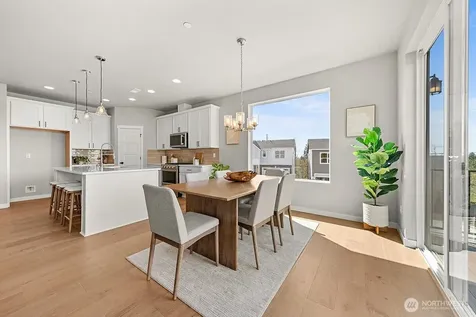 8121 73rd Place NE Marysville WA 98270