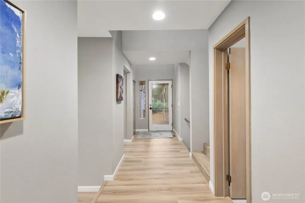 6021 158th Place NE Redmond WA 98052