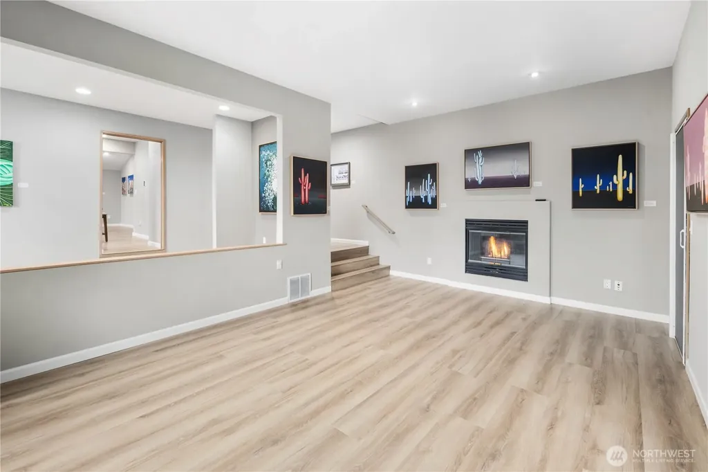 6021 158th Place NE Redmond WA 98052