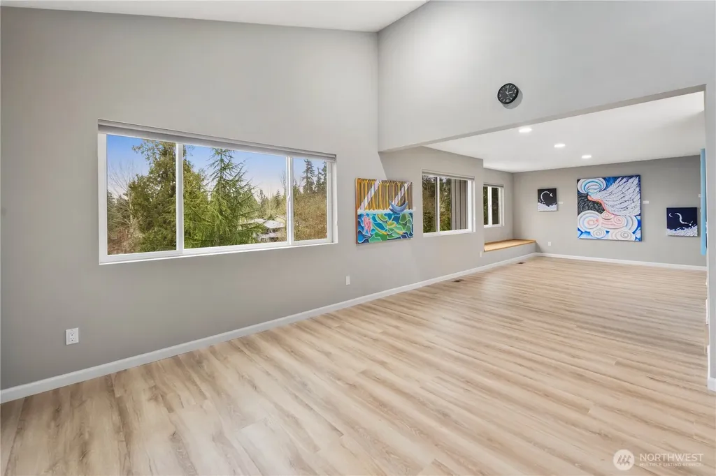 6021 158th Place NE Redmond WA 98052