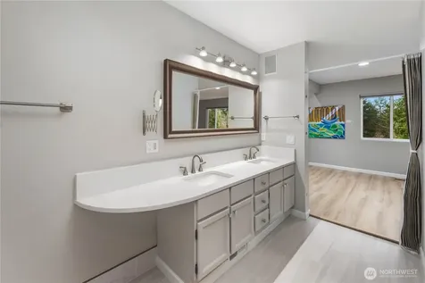 6021 158th Place NE Redmond WA 98052