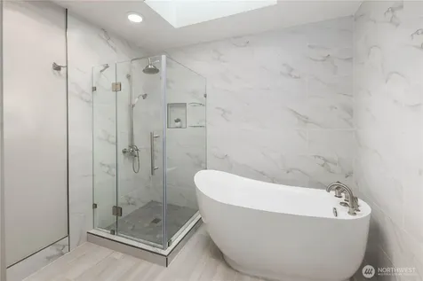 6021 158th Place NE Redmond WA 98052