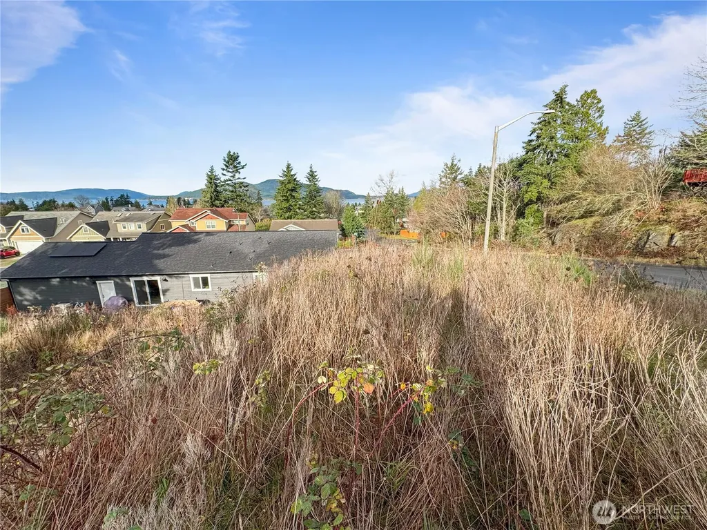 1810 Kansas Avenue Anacortes WA 98221