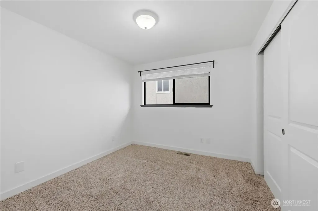 6251 3rd Avenue NW Seattle WA 98107