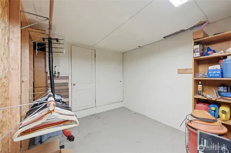 6251 3rd Avenue NW Seattle WA 98107
