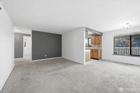 6251 3rd Avenue NW Seattle WA 98107