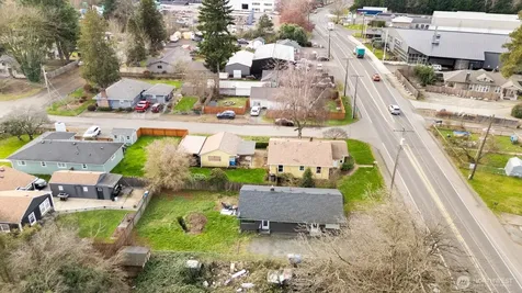 10908 Valley Avenue E Puyallup WA 98372