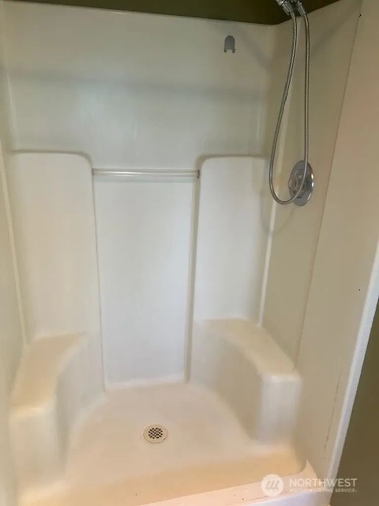 19944 Carper Road SW Rochester WA 98579