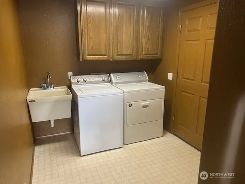 19944 Carper Road SW Rochester WA 98579
