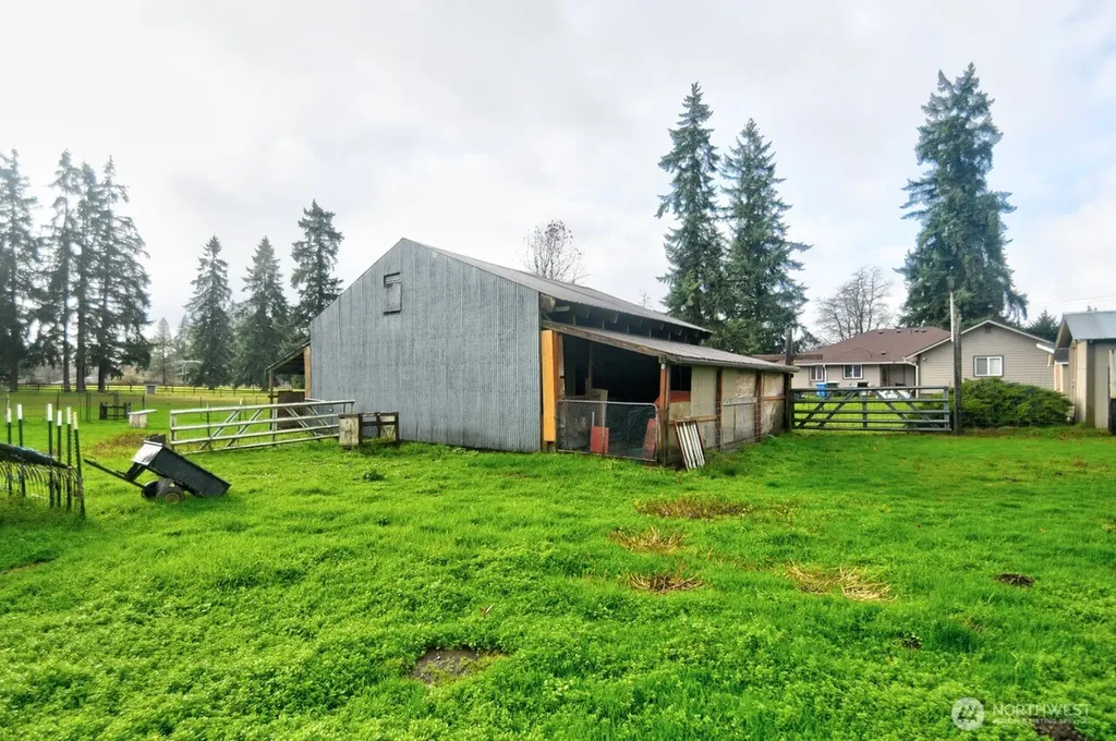 19944 Carper Road SW Rochester WA 98579