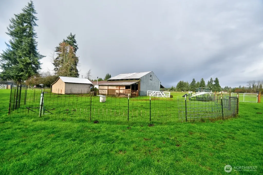19944 Carper Road SW Rochester WA 98579
