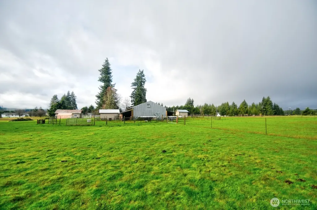 19944 Carper Road SW Rochester WA 98579