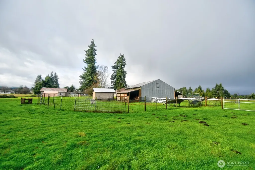 19944 Carper Road SW Rochester WA 98579