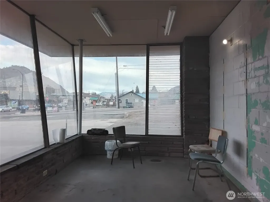 305 Whitcomb Ave S Tonasket WA 98855