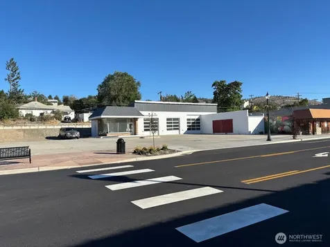 305 Whitcomb Ave S Tonasket WA 98855