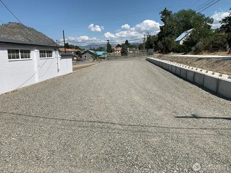 305 Whitcomb Ave S Tonasket WA 98855