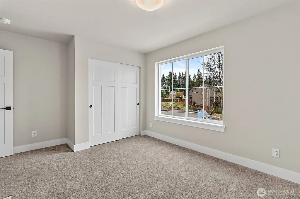 14307 SE 284th Place Kent WA 98042