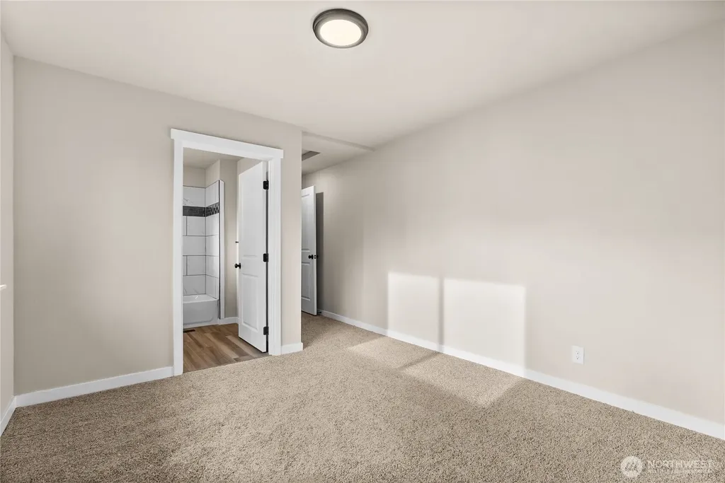 5008 N Visscher Street Tacoma WA 98407