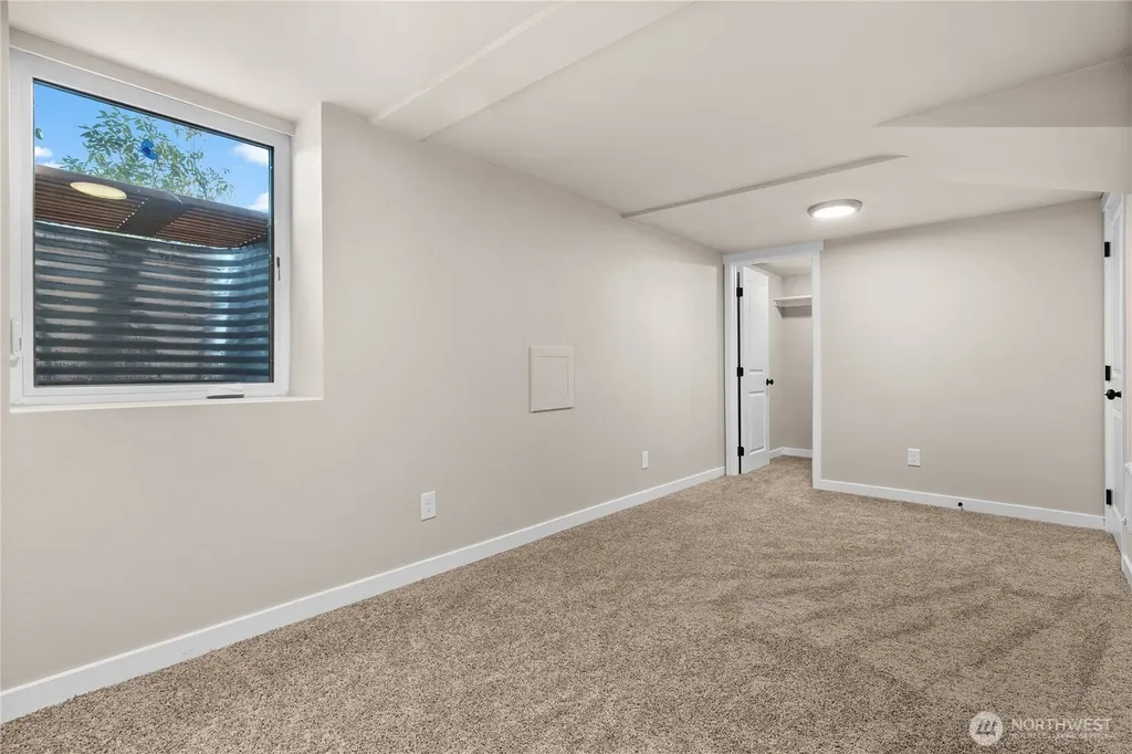 5008 N Visscher Street Tacoma WA 98407