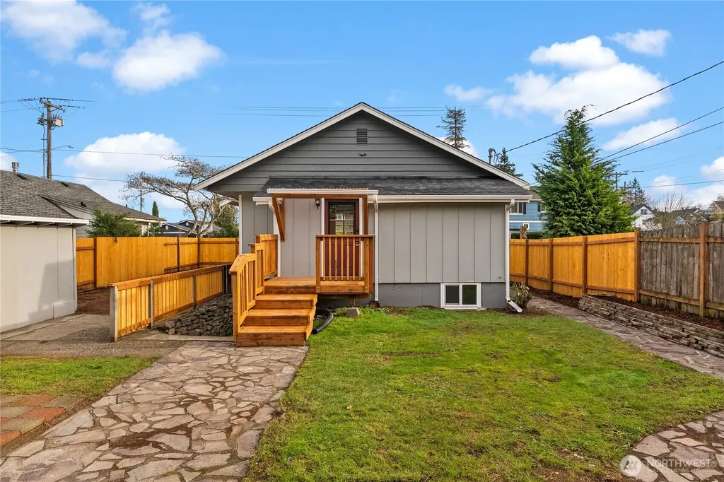 5008 N Visscher Street Tacoma WA 98407