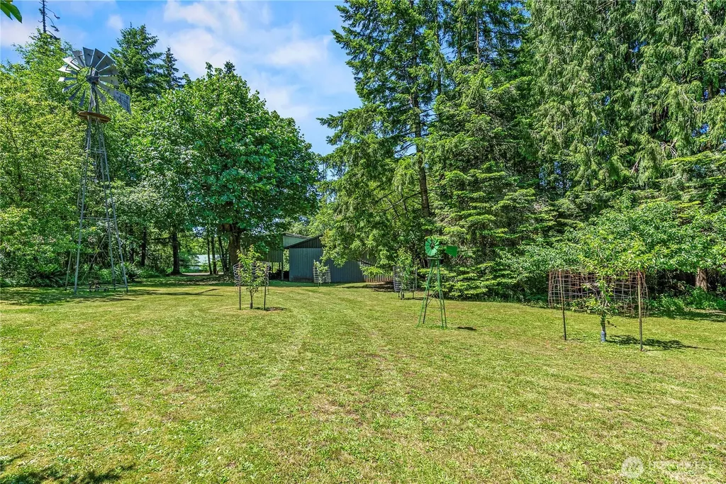 1337 South Silverlake Road Castle Rock WA 98611